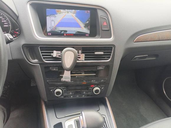 [深圳·粤B] 二手奥迪奥迪Q52017款 40 TFSI 舒适型