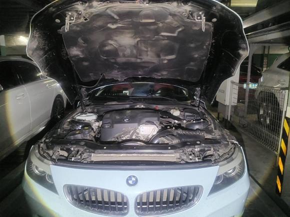 [南京·渝B] 二手宝马宝马Z42012款 sDrive20i领先型