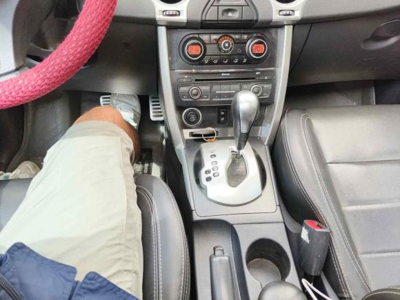 [合肥·皖A] 二手雷诺科雷傲2014款 改款 2.0L 两驱时尚版