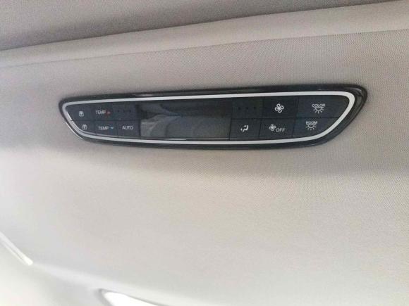 [上海·沪F] 二手广汽传祺传祺M82021款 大师系列 390T 尊贵版