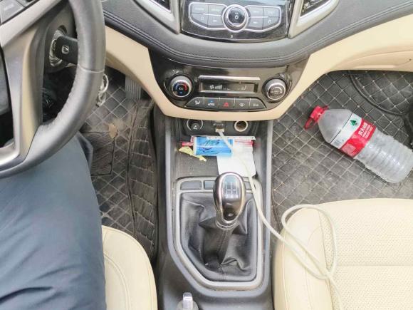 [成都·川A] 二手长安逸动2016款 1.6L 手动风尚型