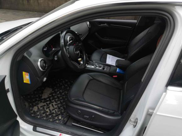 [成都·川A] 二手奥迪奥迪A32018款 30周年年型 Sportback 35 TFSI 时尚型