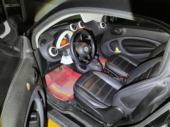 [义乌·浙A] 二手smartsmart fortwo2015款 1.0L 52千瓦硬顶灵动版