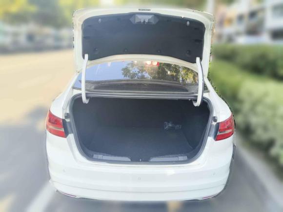 [青岛·鲁B] 二手福特福睿斯2017款 幸福版 1.5L 自动时尚型