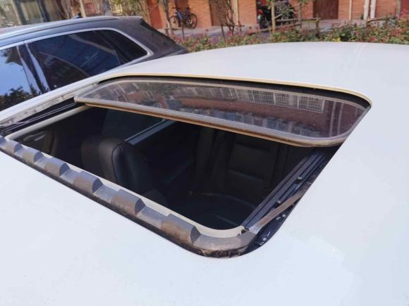 [南通·苏F] 二手标致标致5082012款 2.0L 自动智享版