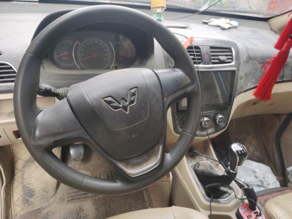 [南昌·赣A] 二手五菱汽车五菱征程经典2015款 1.8L豪华型LJ479QE2