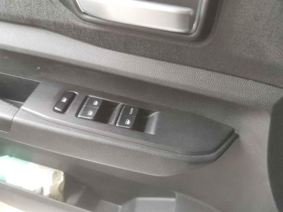 [广州·桂J] 二手五菱汽车五菱宏光PLUS2019款 1.5T 手动舒适型 7座