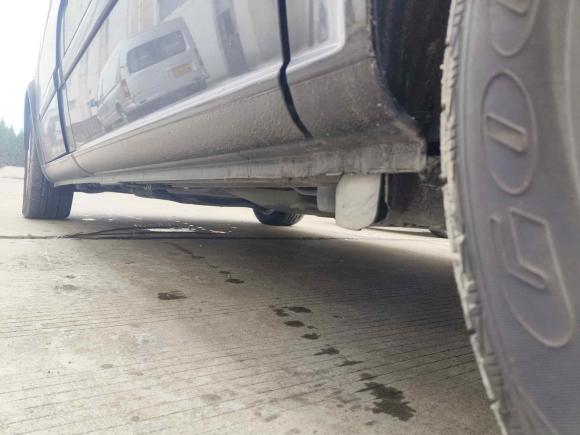 [上海·沪L] 二手奔驰唯雅诺2011款 2.5L 领航版