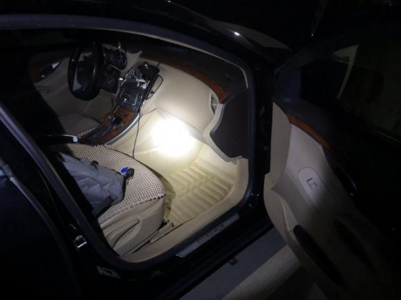 [武汉·鄂A] 二手别克君越2012款 2.4L SIDI雅致版