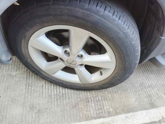 [深圳·粤B] 二手日产逍客2011款 2.0XV 雷 CVT 2WD