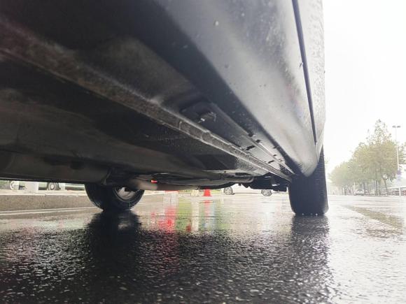 [湖州·浙E] 二手奔腾奔腾X802013款 2.0L 自动舒适型