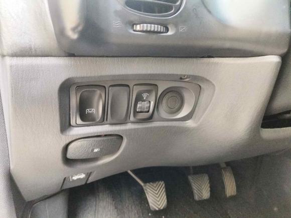 [深圳·粤B] 二手江汽集团瑞风2012款 1.9T穿梭 柴油舒适型HFC4DB1-2C