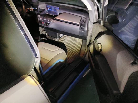 [杭州·浙A] 二手宝马宝马i32015款 时尚型