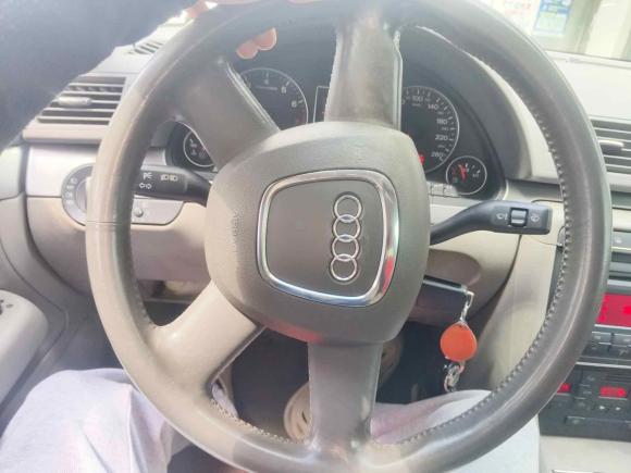 [上海·沪F] 二手奥迪奥迪A42007款 1.8T 手动舒适型