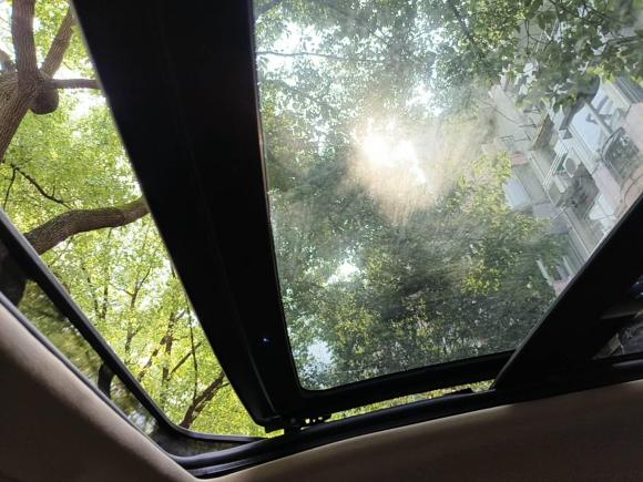 [上海·沪L] 二手别克君越2011款 2.4L SIDI豪雅版