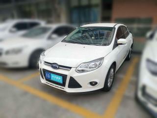 福特福克斯2012款三厢1.6L手动舒适型