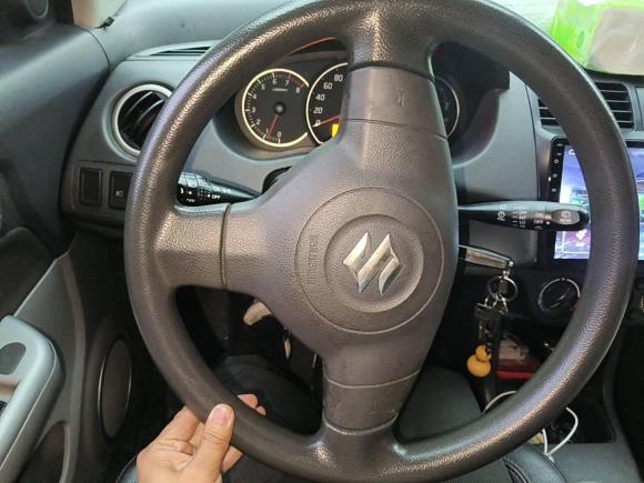 [无锡·苏B] 二手铃木雨燕2016款 1.5L 手动时尚型