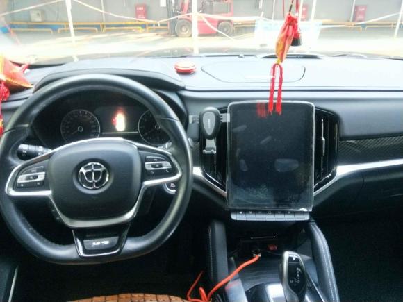 [深圳·粤B] 二手中华中华V72018款 280T DCT豪华型 5座