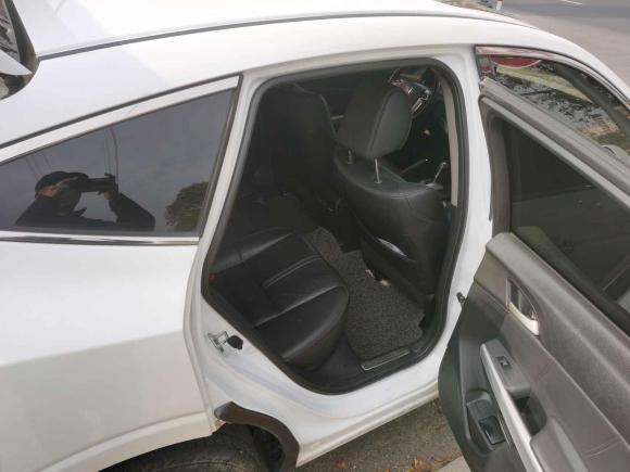 [湖州·浙E] 二手本田歌诗图2012款 2.4L 豪华版