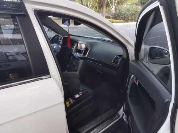 [广州·粤A] 二手雪佛兰科帕奇2012款 2.4L 四驱旗舰版 7座