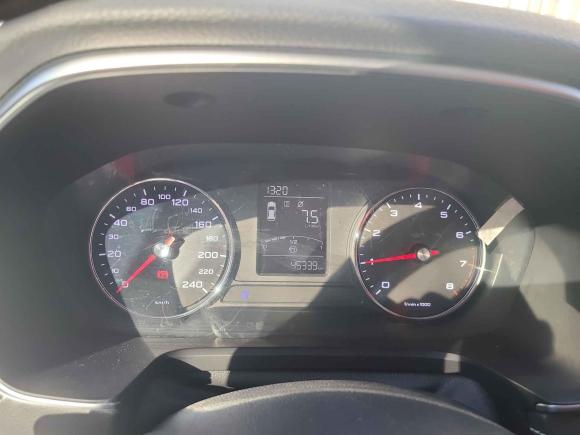 [青岛·鲁U] 二手荣威荣威RX52020款 20T 手动4G互联超越旗舰版