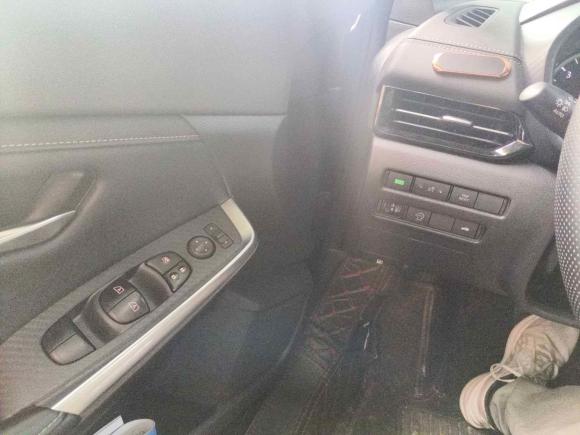 [深圳·粤S] 二手日产轩逸2022款 1.6L XL CVT悦享版