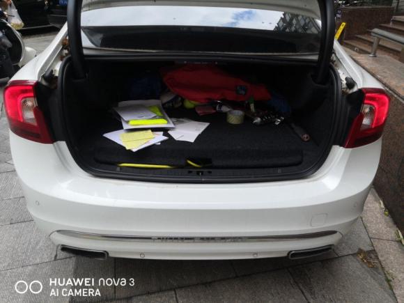 [上海·沪A] 二手沃尔沃沃尔沃S60新能源2018款 S60L E驱混动 T6进取版