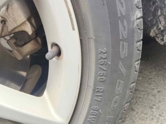 [常州·苏D] 二手奥迪奥迪A4L2017款 40 TFSI 时尚型