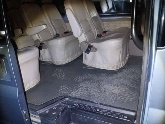 [成都·川A] 二手福特新世代全顺2009款 2.4T柴油豪华型长轴中顶国III