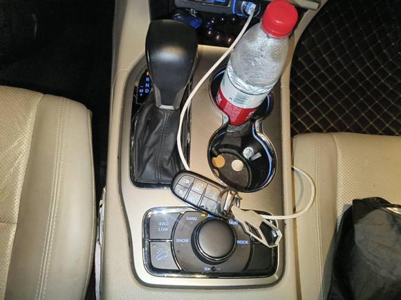 [杭州·浙A] 二手Jeep大切诺基2017款 3.6L 精英导航版