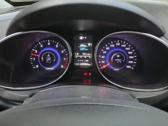 [武汉·鄂A] 二手现代胜达2013款 2.4L 自动两驱智能型