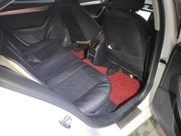 [武汉·鄂A] 二手斯柯达明锐2017款 1.6L 自动创行版