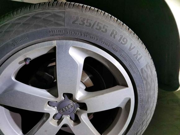 [无锡·苏B] 二手奥迪奥迪Q52012款 2.0TFSI 动感型