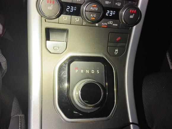 [上海·沪B] 二手路虎揽胜极光2013款 2.2T 5门柴油版