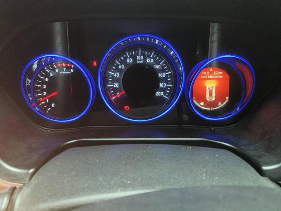 [上海·沪C] 二手北汽幻速北汽幻速S32016款 S3L 1.5L 手动尊贵型