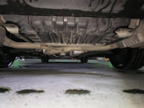 [南京·苏L] 二手奔驰奔驰E级2019款 E 300 L 运动时尚型