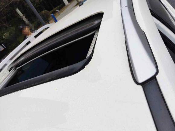 [成都·川A] 二手纳智捷优6 SUV2015款 1.8T 时尚型