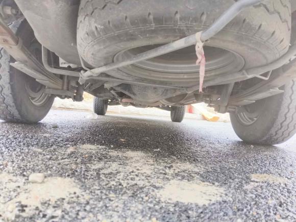 [苏州·苏E] 二手金龙金威2016款 2.0L实用超值版4G20