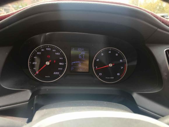 [南通·苏F] 二手荣威荣威3602018款 PLUS 1.5L 自动豪华版