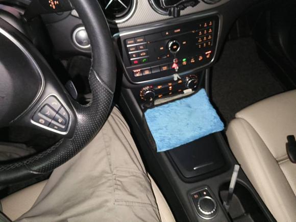 [合肥·皖A] 二手奔驰奔驰GLA2016款 GLA 220 4MATIC 时尚型