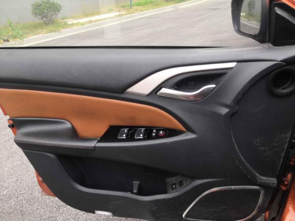 [无锡·沪A] 二手比亚迪秦新能源2015款 1.5T 双冠旗舰版