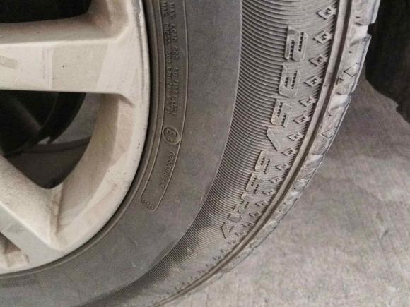 [佛山·粤X] 二手路虎神行者22013款 2.2T SD4 SE柴油版