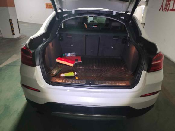 [南昌·赣A] 二手宝马宝马X42014款 xDrive20i X设计套装
