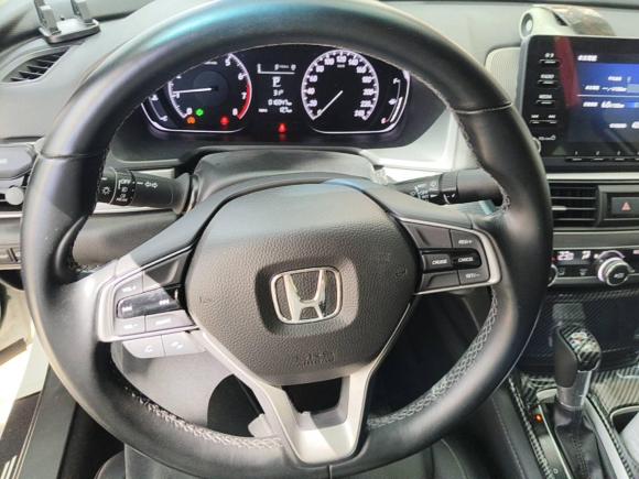 [深圳·粤B] 二手本田雅阁2018款 260TURBO 精英版 国VI