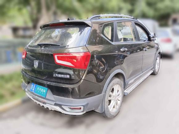 [西安·陕A] 二手宝骏宝骏5602015款 1.8L 手动精英型