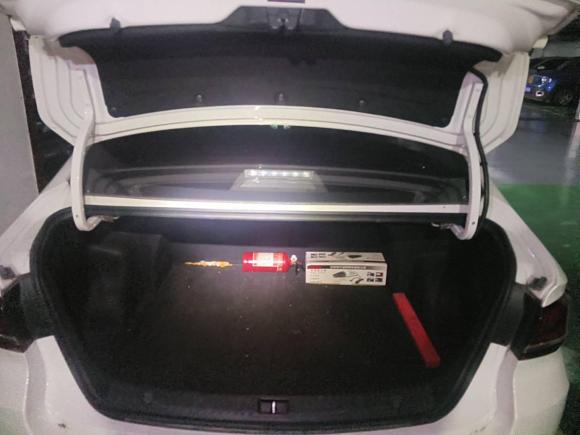 [杭州·浙A] 二手北京汽车绅宝D502018款 1.5L 手动尊贵智驾版