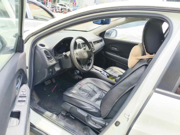 [佛山·粤X] 二手本田缤智2017款 1.5L CVT两驱舒适型