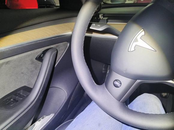 [上海·沪A] 二手特斯拉Model 32021款 标准续航后驱升级版