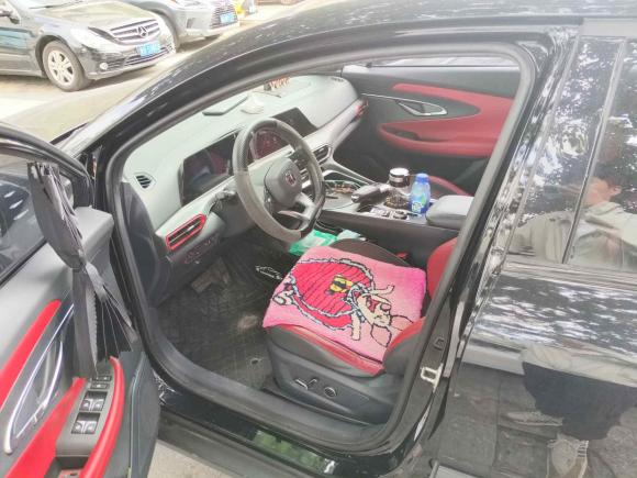 [青岛·鲁B] 二手长安长安UNI-T2020款 1.5T 旗舰型