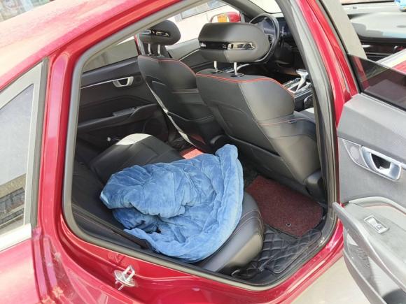 [南通·苏M] 二手宝骏宝骏RC-62019款 1.5T CVT 24小时在线旗舰型